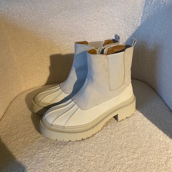 Target rain boots - Picture 2 of 3